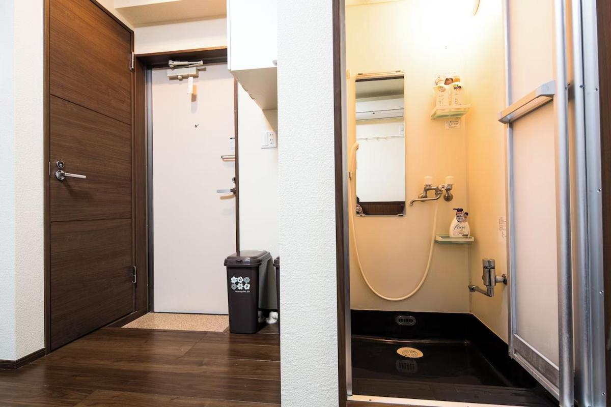 Apartment Shinjuku, Quiet Area, Close To Station, No Stairs, Room101 Tokyo