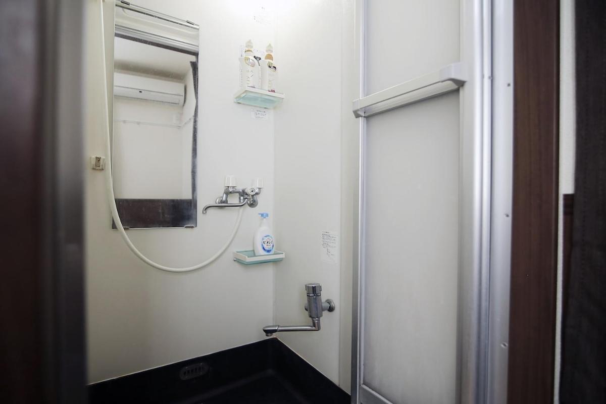 Shinjuku, Quiet Area, Close To Station, No Stairs, Room101 Apartment